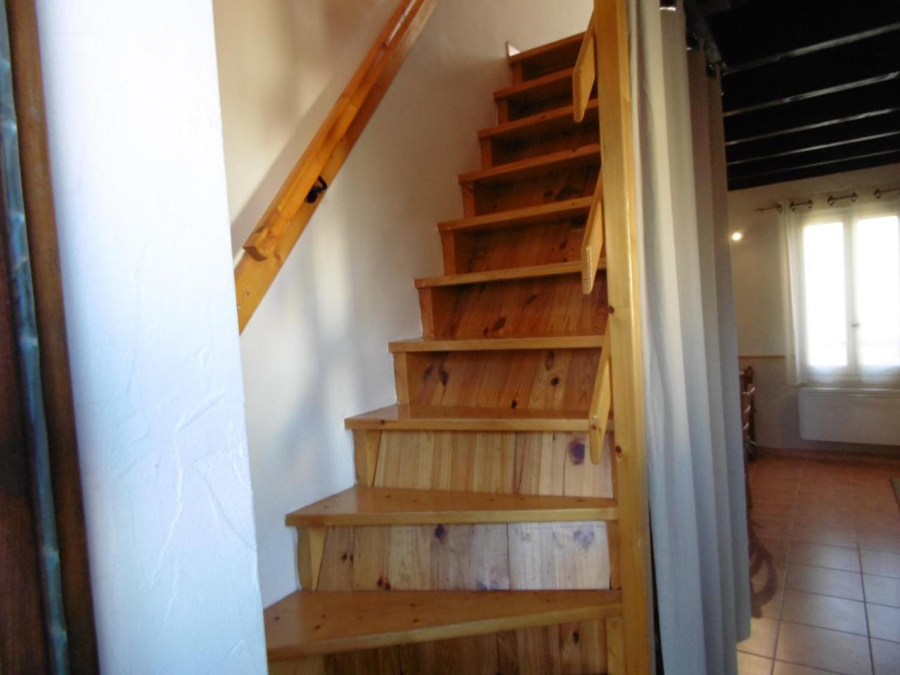 La Ferme De Valauris Bed & Breakfast Sisteron Dış mekan fotoğraf
